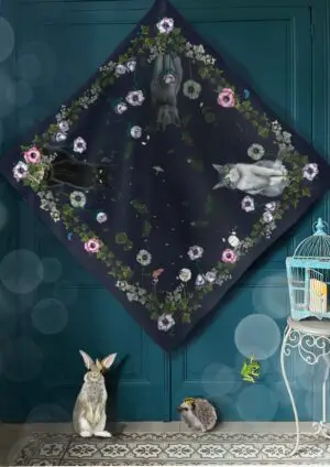 Châle Jouer au Chat et à la souris la Nuit – Image 3